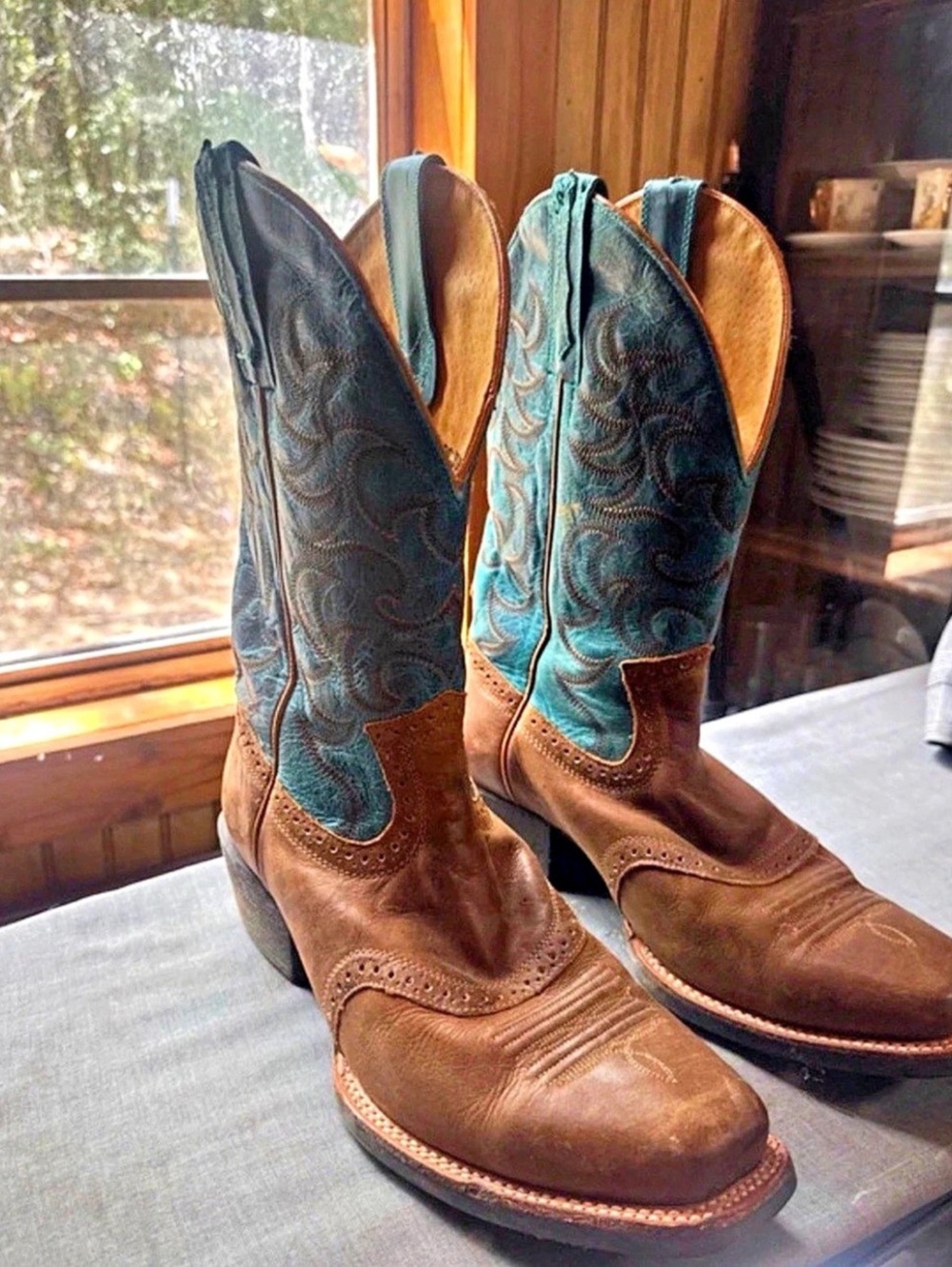 Cody James Men's Western Pull-On Cowboy Boots US Size 9.5 EE WIDE